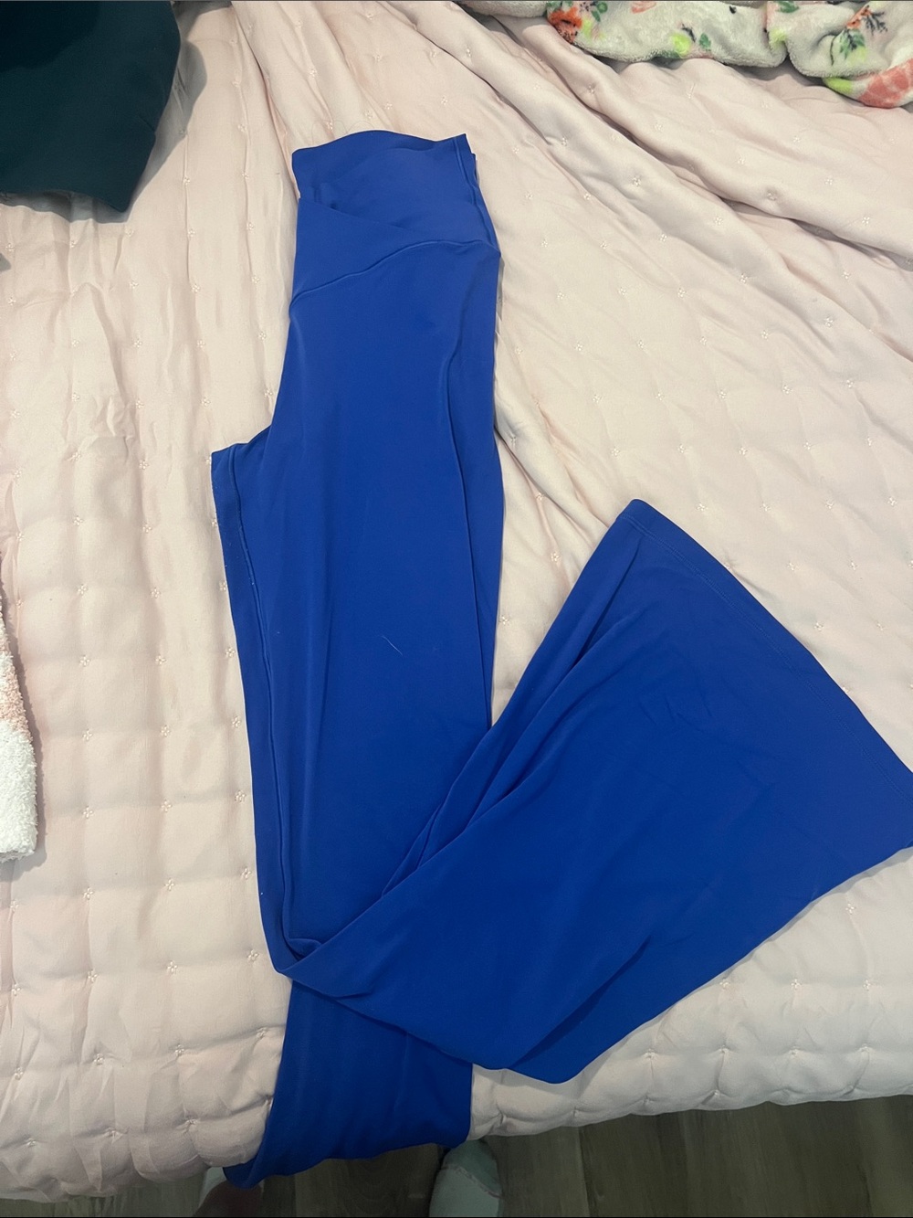 aerie Electric Blue flared leggings